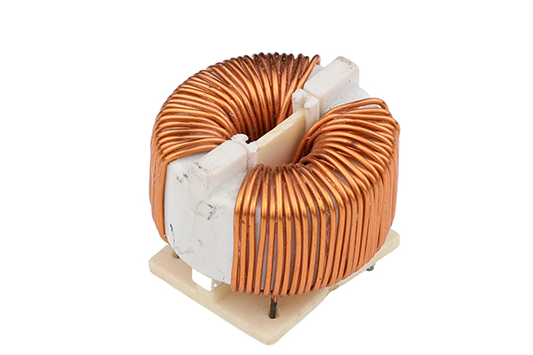 T22X10X10帶殼共模臥式